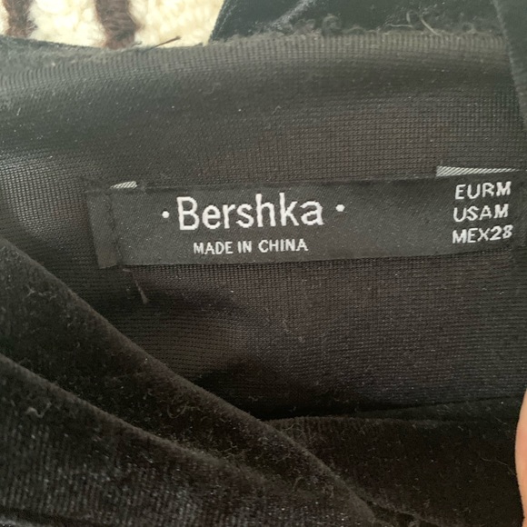 Velour Cropped Bershka Hoodie - Picture 3 of 3